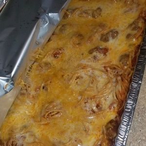 Meet your Posher, Letitia